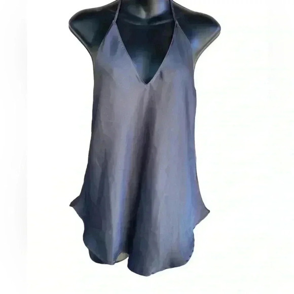 ASTR THE Label women’s charcoal gray backless satin top sz small NWT - Picture 1 of 7
